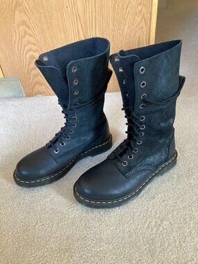 Dr. Martens Hazil 11-Eye Boot